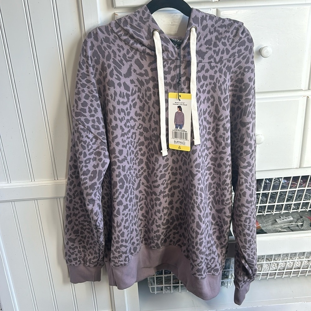 NWT Buffalo David Bitton Small hoodie in Iris Leopard color NWT
